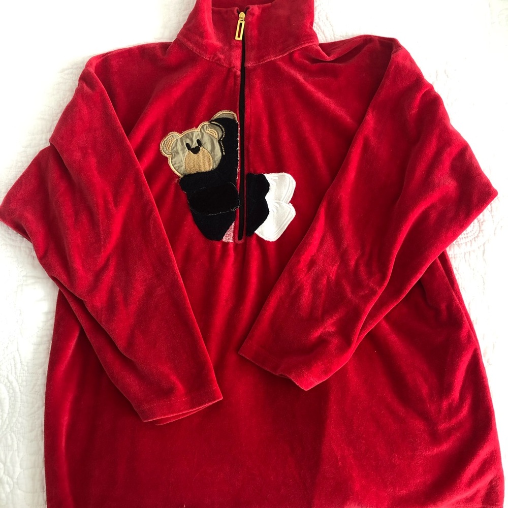 Vintage teddy bear sweater (Disney)